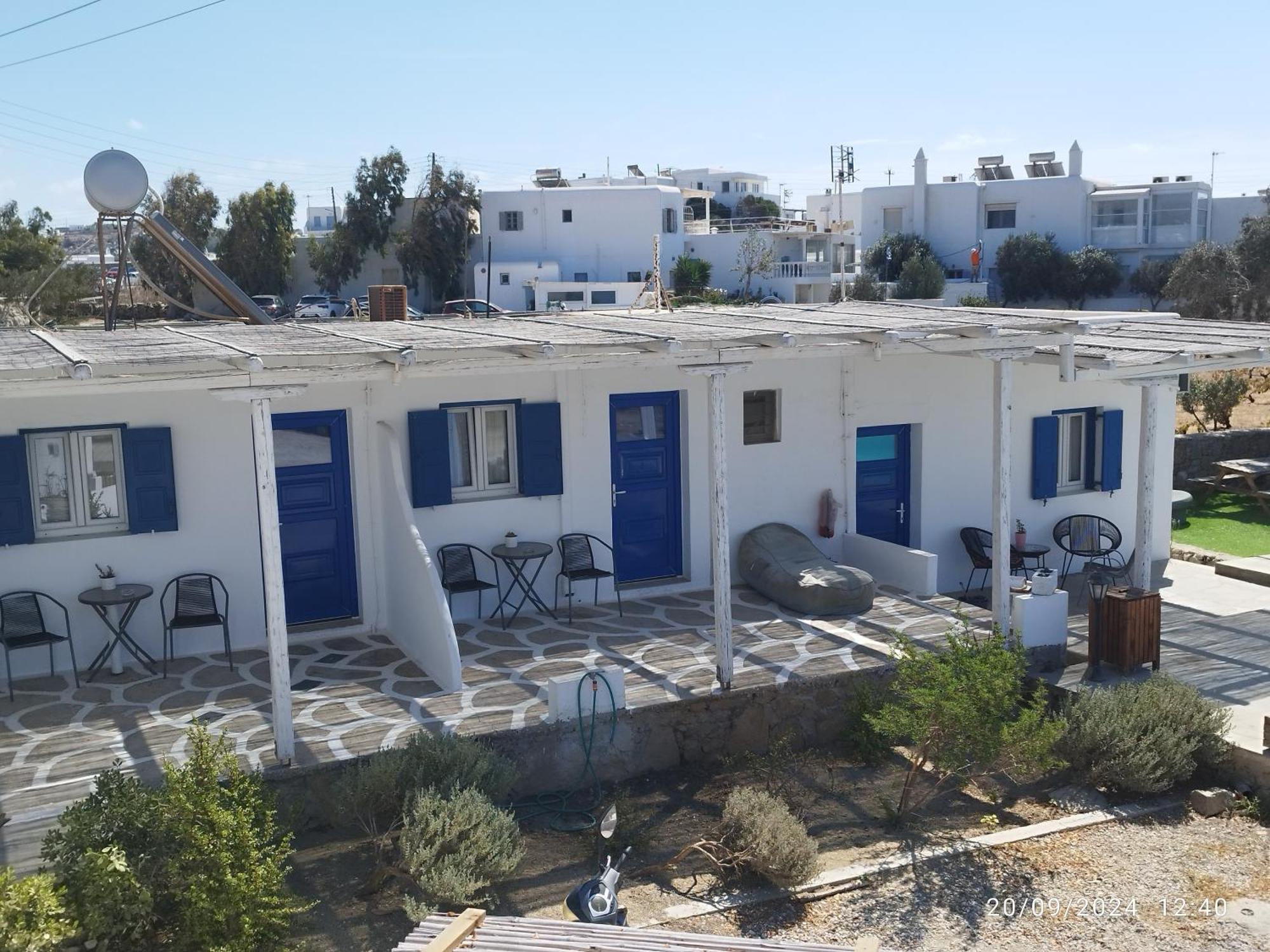 Nikos Rooms Mykonos Town Exterior photo