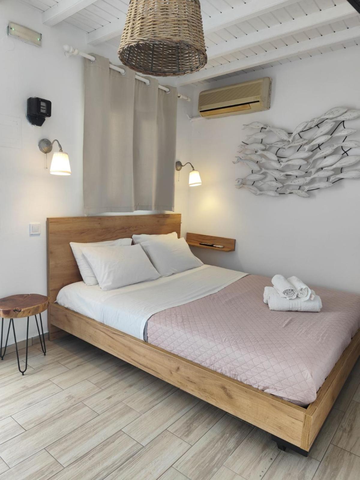 Nikos Rooms Mykonos Town Exterior photo